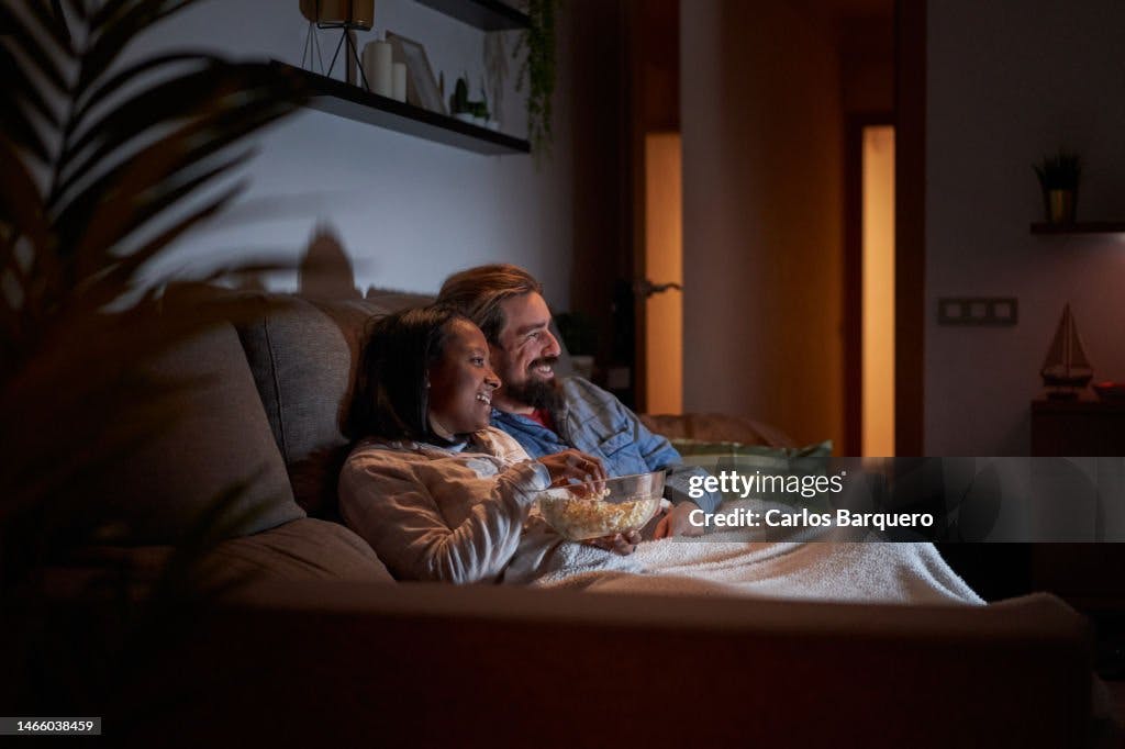 Après le dîner, combien de temps faut-il attendre avant d'aller dormir ?